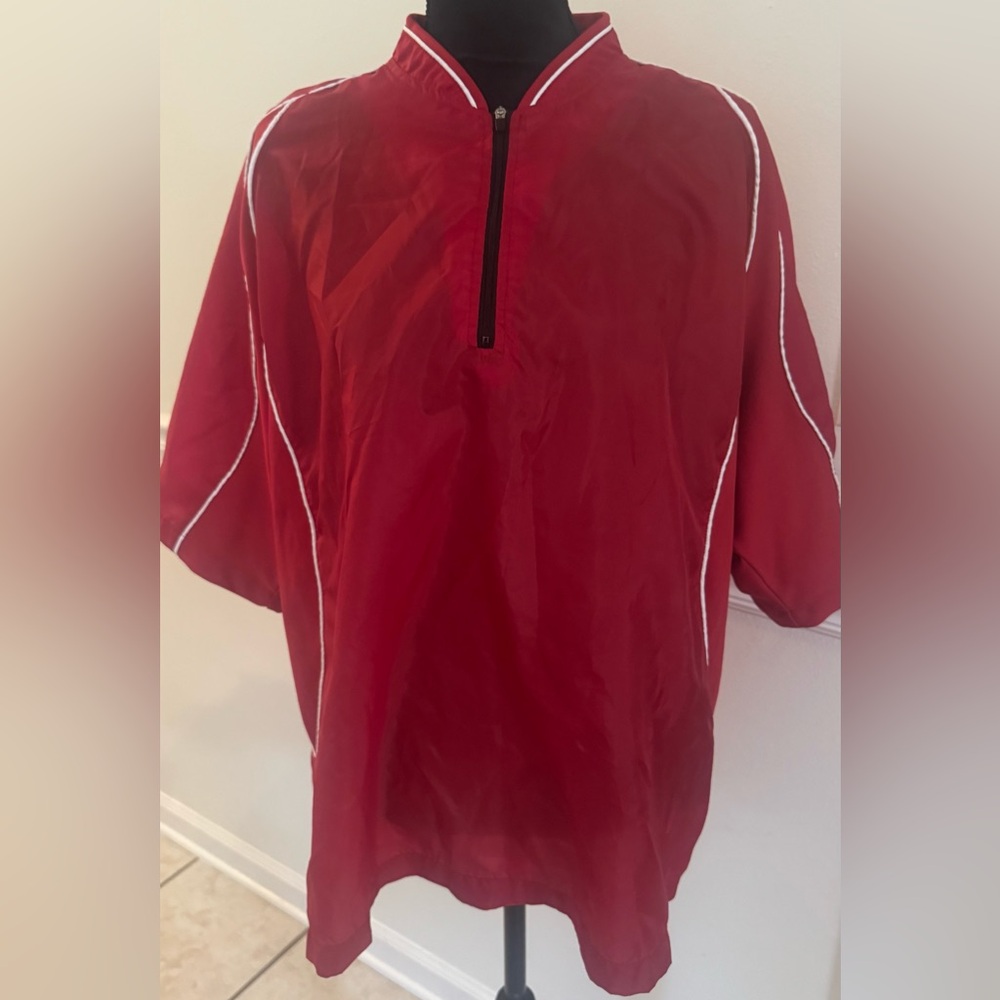 Mizuno Red Quarter-Zip Pullover – Size L